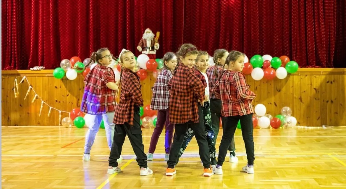 Studio 4 You · dětská taneční formace