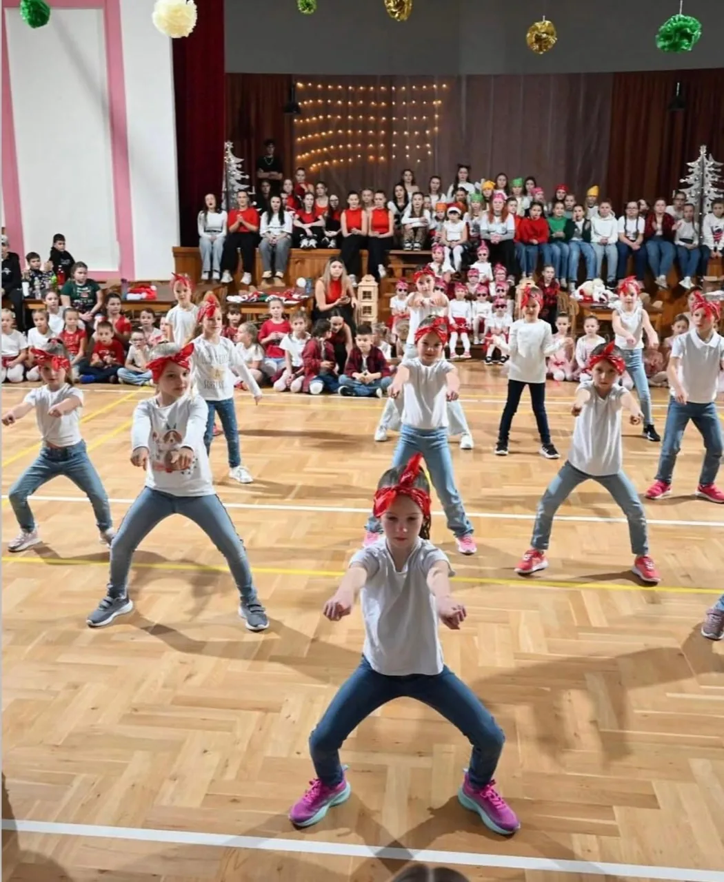 Studio 4 You · dětské vánoční vystoupení